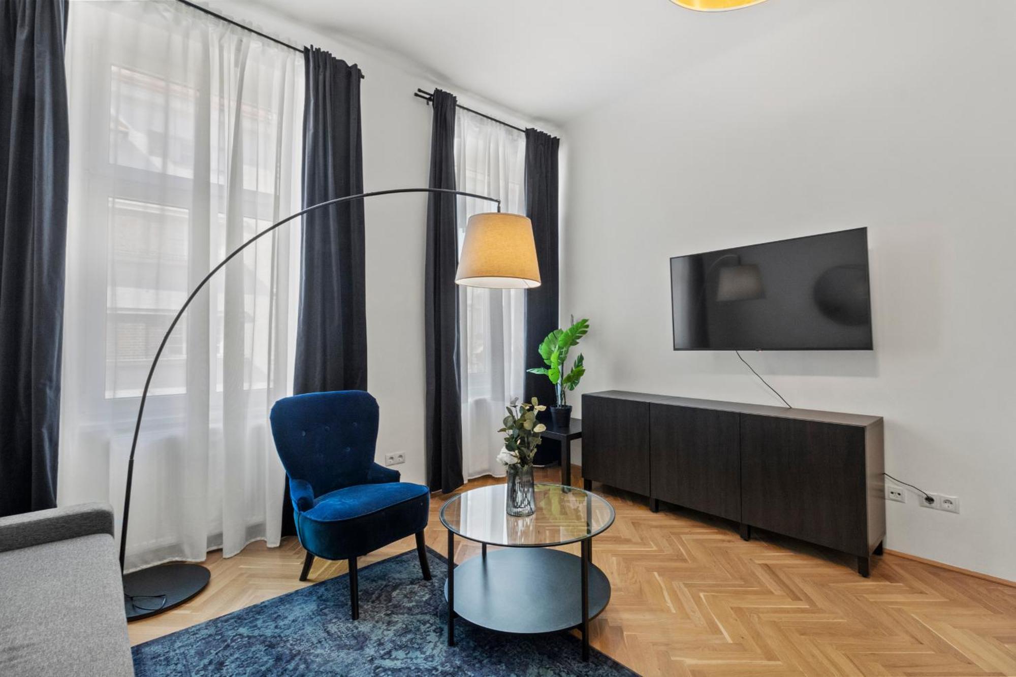 Balcony Apartment, 4 Min To U3 Zipperer Strasse Виена Екстериор снимка