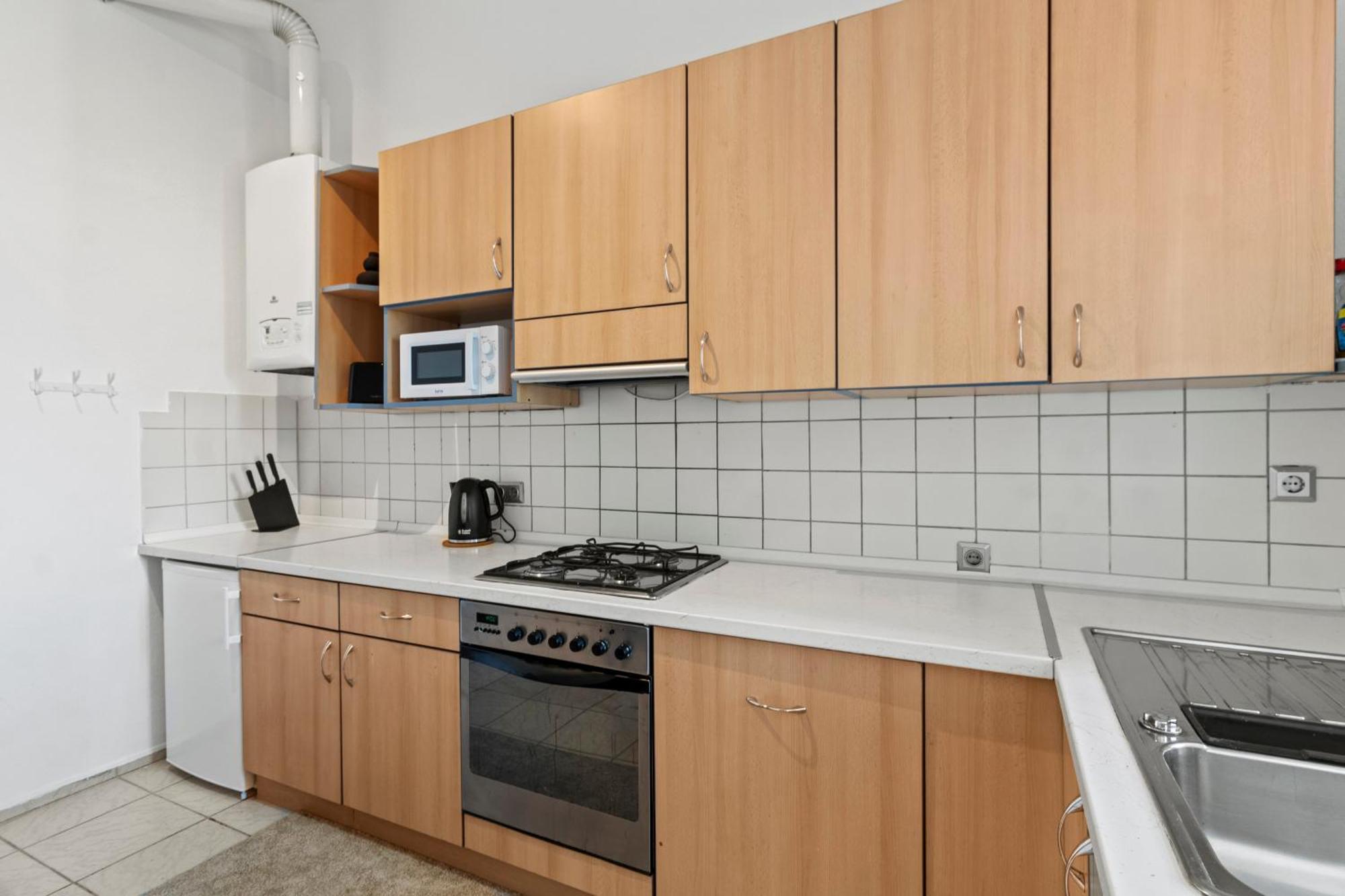Balcony Apartment, 4 Min To U3 Zipperer Strasse Виена Екстериор снимка