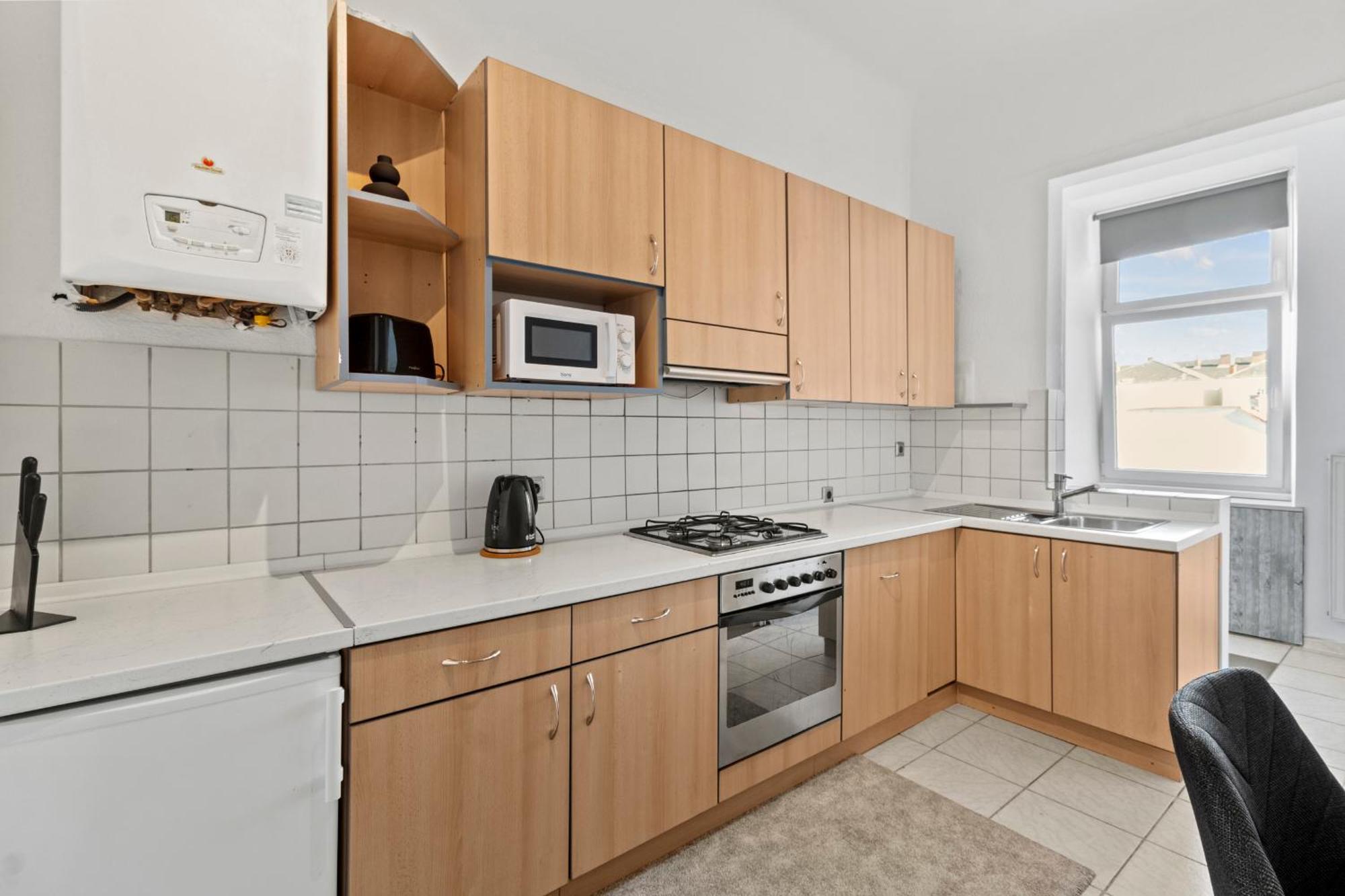 Balcony Apartment, 4 Min To U3 Zipperer Strasse Виена Екстериор снимка