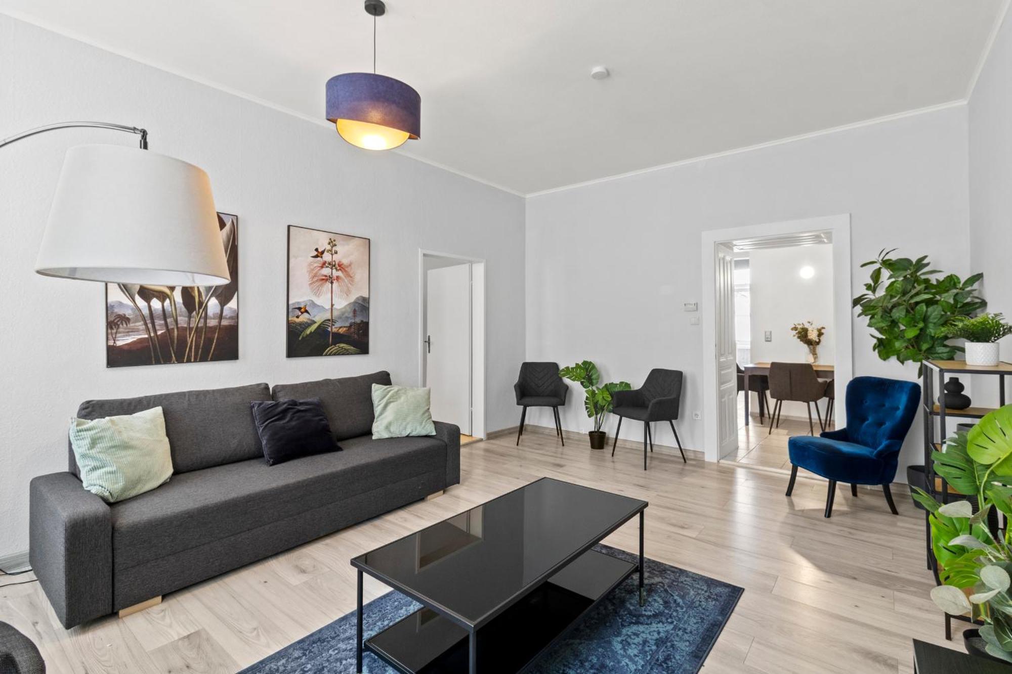 Balcony Apartment, 4 Min To U3 Zipperer Strasse Виена Екстериор снимка